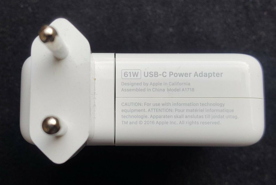 Apple USB-C Power Adapter mit Apple USB-C Charge Cable (2 m) in Hamburg-Nord - Hamburg Barmbek