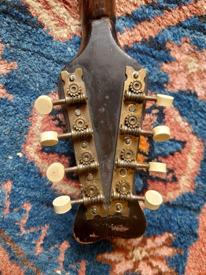 Mandoline antik in Amtzell