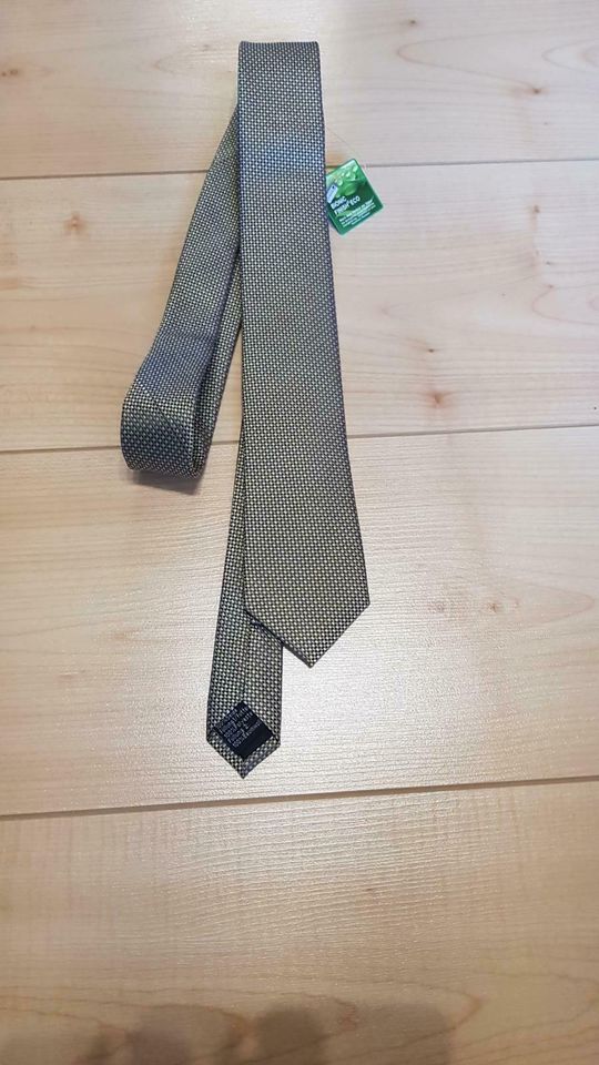 Seidenkrawatte Krawatte neu OVP in Essen