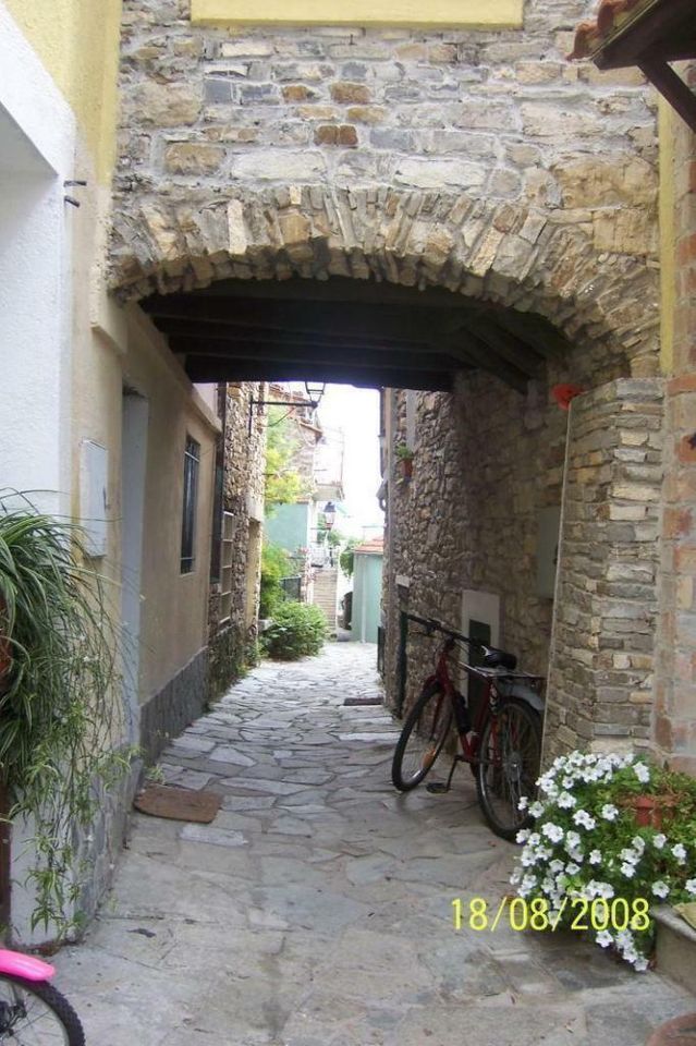 Rustikales Haus mit Berg-und Meerblick in Ligurien/Italien in Heidenau