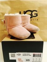 ❤️ Original UGG Baby Boots ❤️ Jesse Bow Gr. S (6-12 Monate) 17-18 Hessen - Oberursel (Taunus) Vorschau