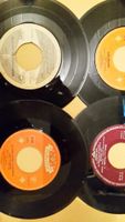 4 alte Kult-Vinyl-Singles (neuer Preis im Text) Baden-Württemberg - Neulußheim Vorschau