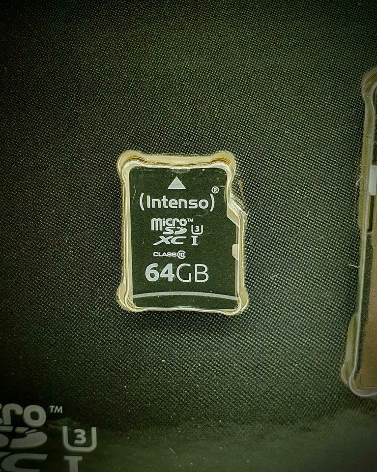 Intenso 64GB MicroSD Speicherkarte UHS-1 Class 10 Neu & OVP in Neumünster