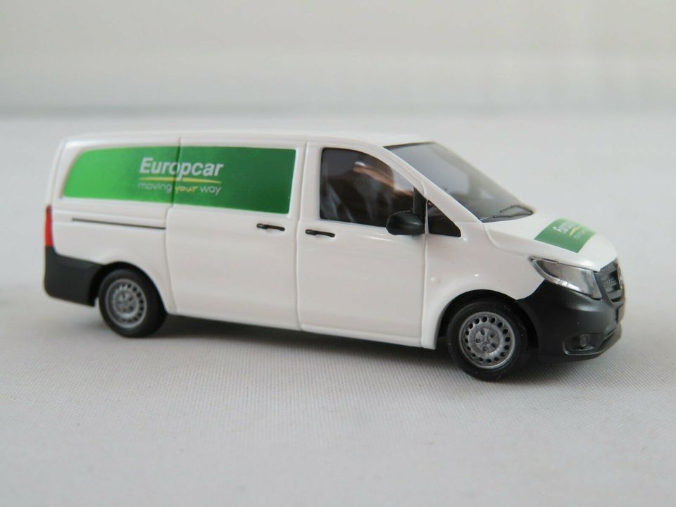 1/87 Busch MB Vito Europcar 51199 