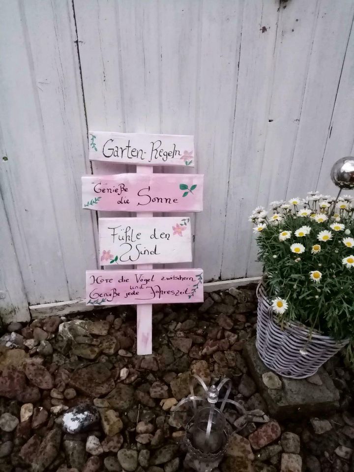 Gartendeko Gartenregeln Wegweiser Schild Handmade Deko Tante Deko in Nordrhein-Westfalen - Lemgo