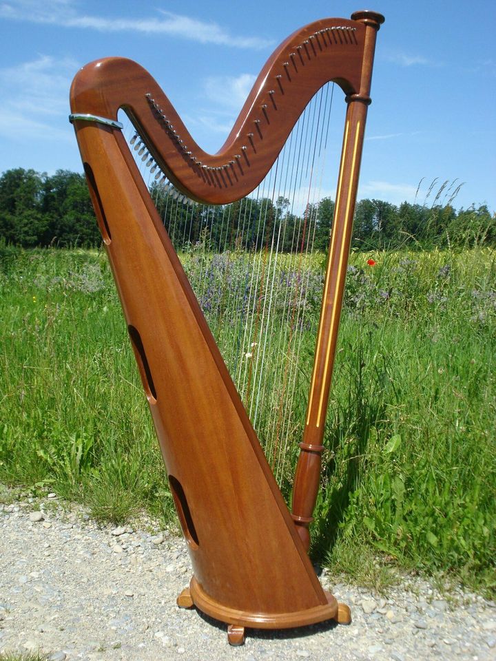 Roundback Harfe Mahagoni 40 Saiten NEU hochwertig + Tasche in Horgenzell