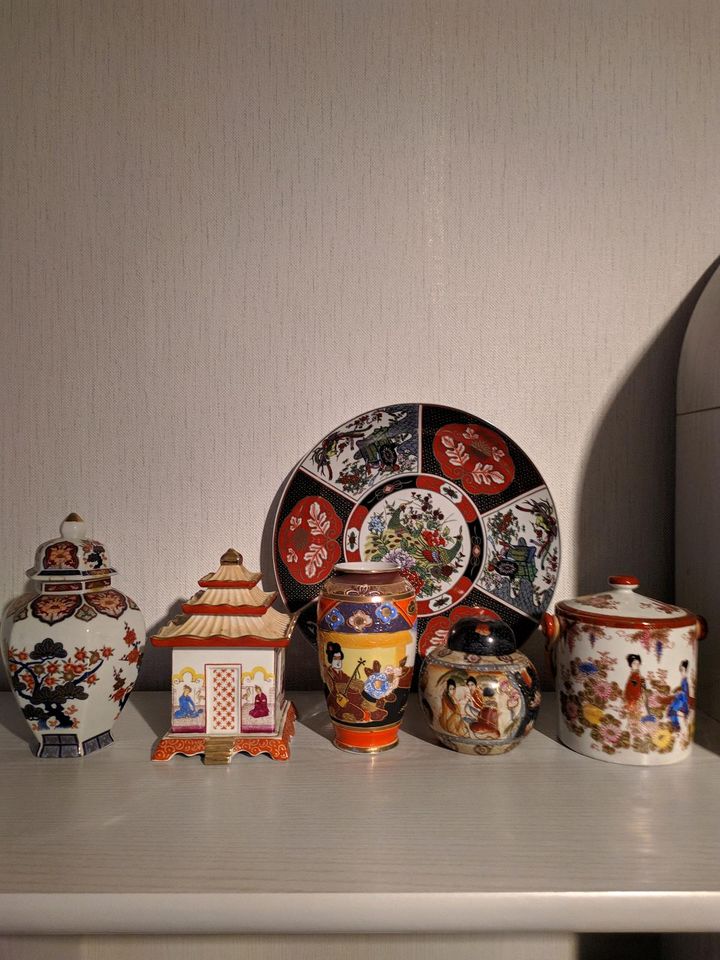 Japanische und Chinesische Porzellan in Dreieich