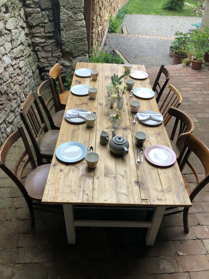 Tisch Bohlentisch Dielentisch Stühle Holzbohle  mieten leihen in Sommerhausen Main