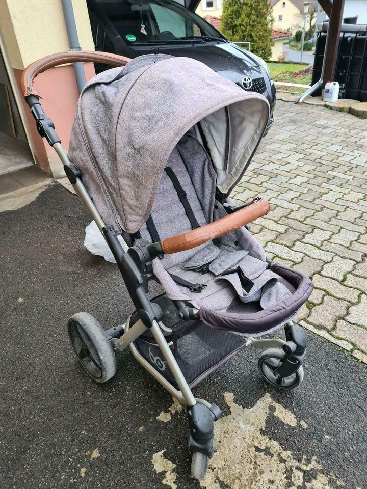 Kinderwagen, Babywagen in Freudenberg