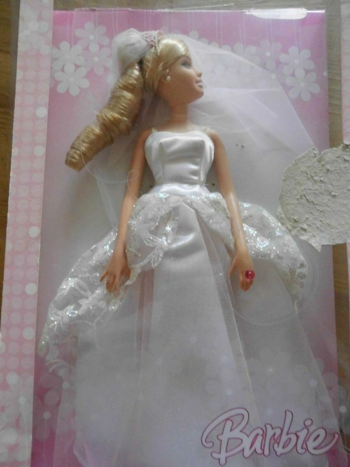 Sammlerstück 2006 Ehering Twinkles Barbie Puppe k8583 NEU Mattel in Nordrhein-Westfalen - Gummersbach