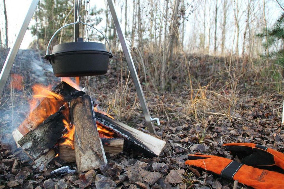 Petromax Dreibein höhenverstellbar mit Kette und Haken für Lagerfeuer Dutch Oven 