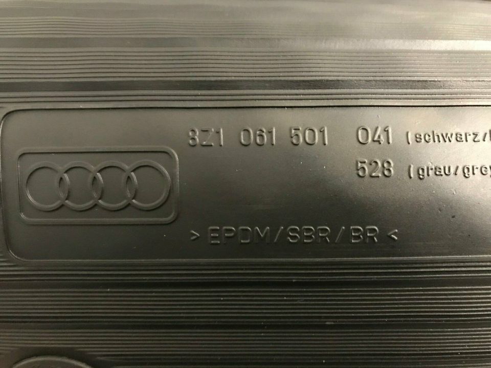 Original Audi A8 4N D5 Gummimatten Gummifußmatten vorn schwarz 4N1061501 041