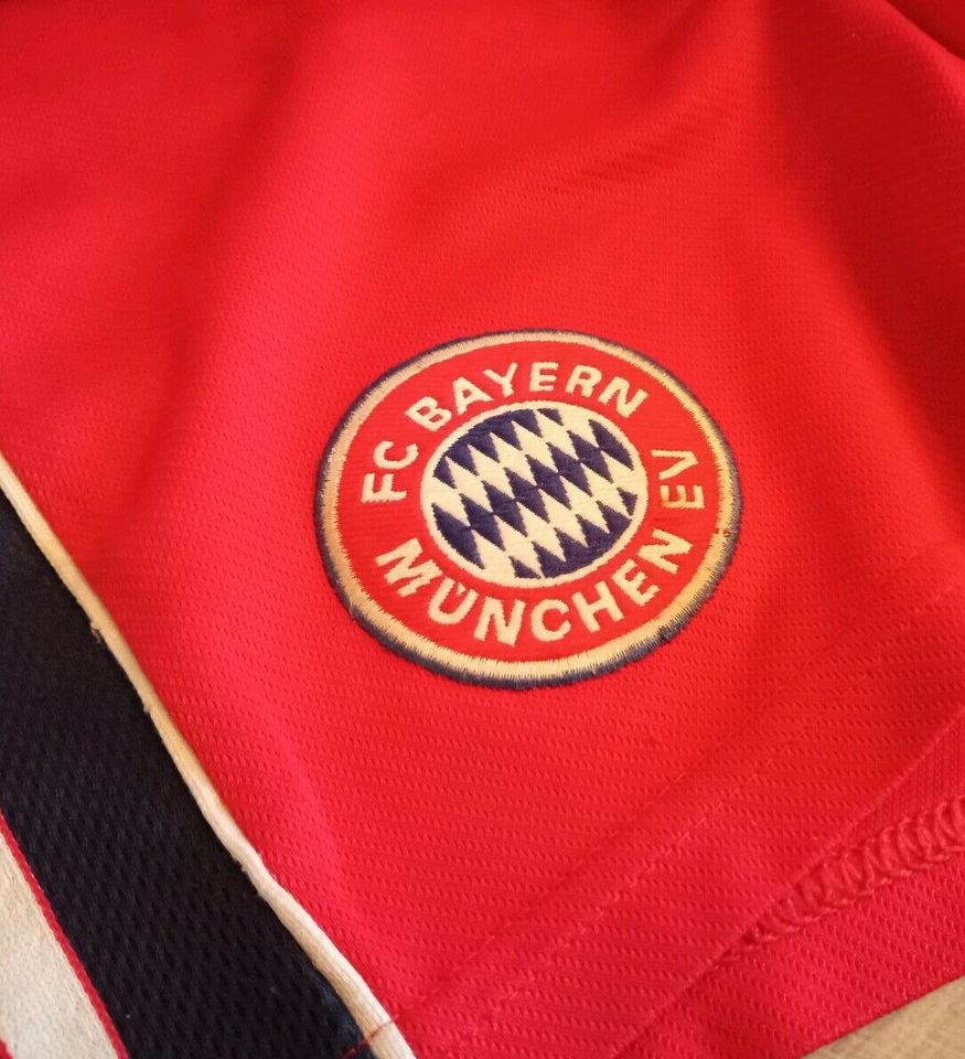 FC Bayern München FCB Trainingshose Größe 164 Adidas Shorts