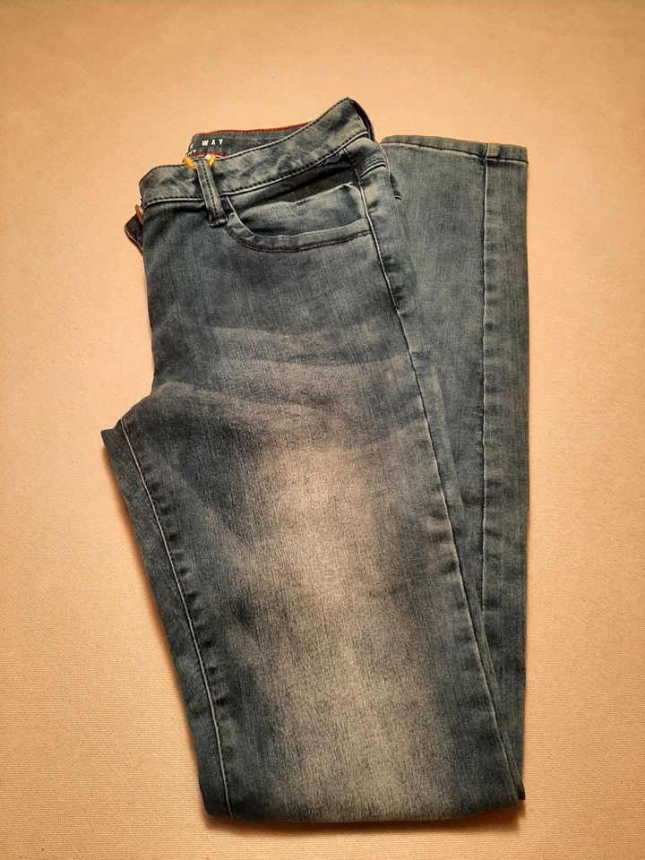 Mädchen Bekleidung Hosen Jeans DE 164 s.Oliver Mädchen Jeans Gr 
