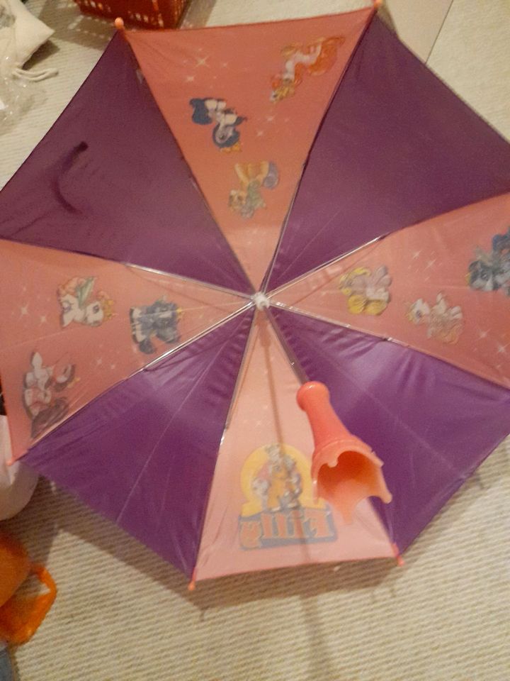 NEUER Filly Regenschirm griff krone für Kinder ab 3 jahren in Berlin