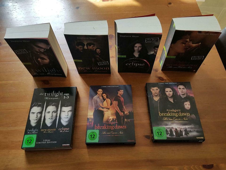 4x Bücher und 3x DVD - Twilight , 35 Euro zusammen in Oebisfelde-Weferlingen