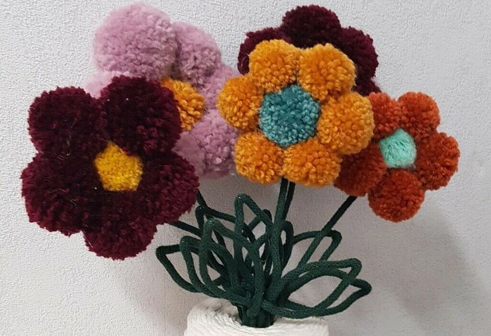 Blumen für kinderzimmer, deko in verschiedenen Farben in Baden-Württemberg - Vaihingen an der Enz