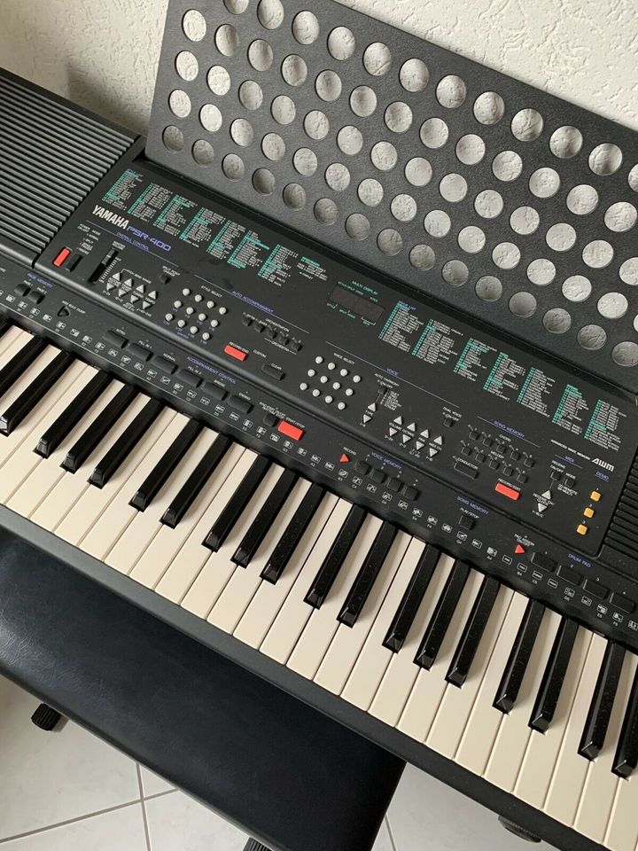 Keyboard & Ständer & Hocker Yamaha PSR 400 Elektro Klavier in Blaubeuren
