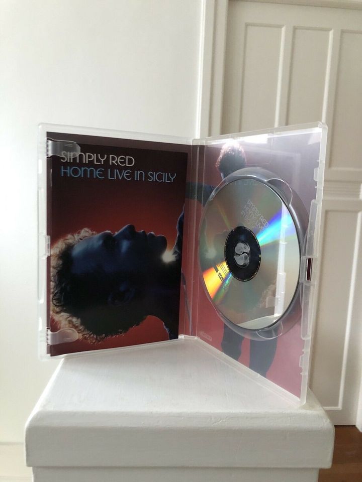 SIMPLY Red Home Live in Sicily DVD 122 min. NP. 20,99€ in Wandsbek - Hamburg Volksdorf