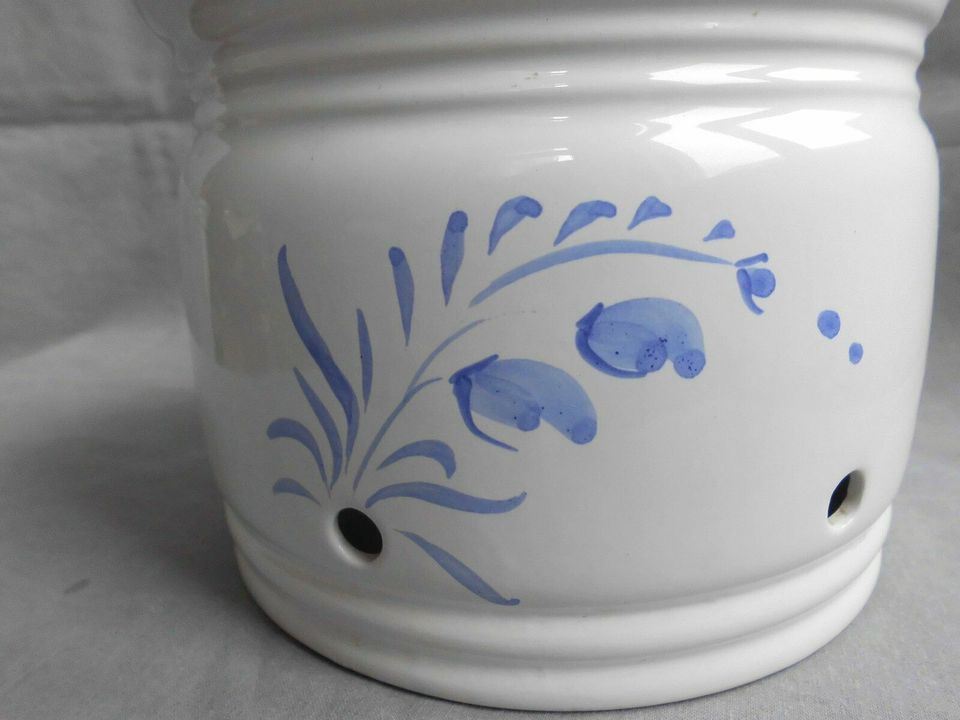 Keramik-Topf, Aufbewahrung f. Zwiebeln u.s.w., glasiert weiß-blau in Mitte - Tiergarten