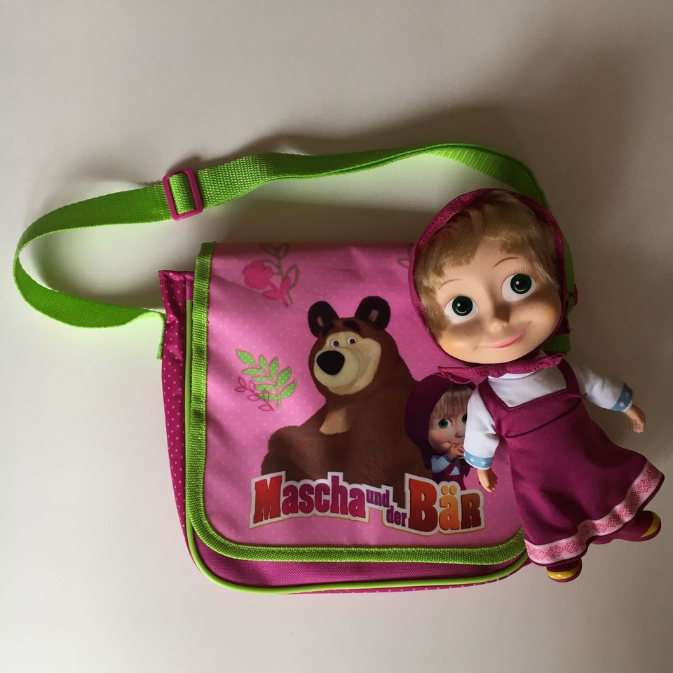 Mascha Puppe Tasche Kindergartentasche Mascha & der Bär - wie neu in Bergkamen