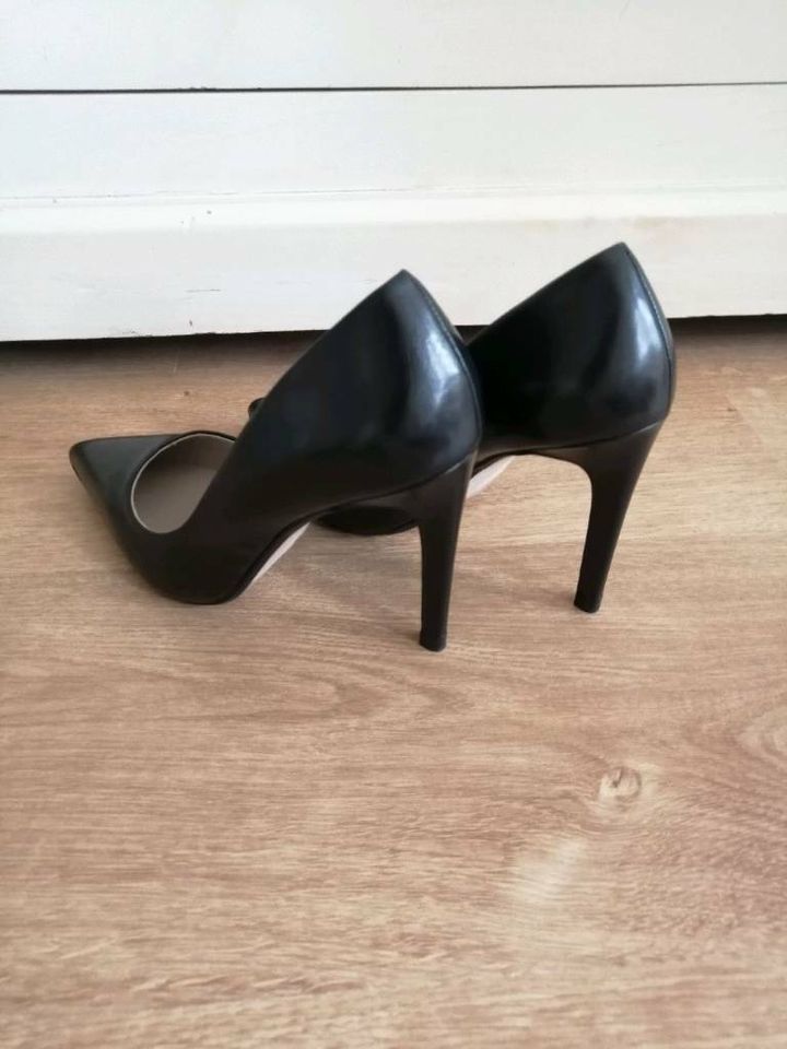 Neu Damen Schuhe Absatzschuhe High Heels & Pumps Zara High Heels & Pumps 37 Zara exklusive High Heels Pumps Stiletto spitz Gr 
