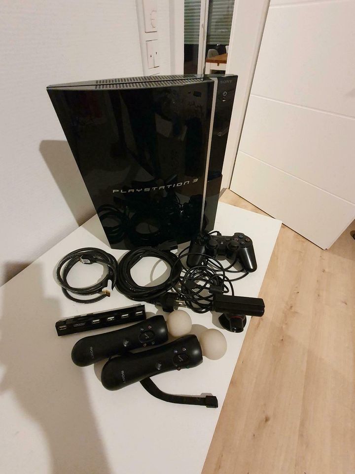 Sony Playstation 3 Fat Lady 500 GB mit 89Spielen+PS Move Set in Nordrhein-Westfalen - Paderborn
