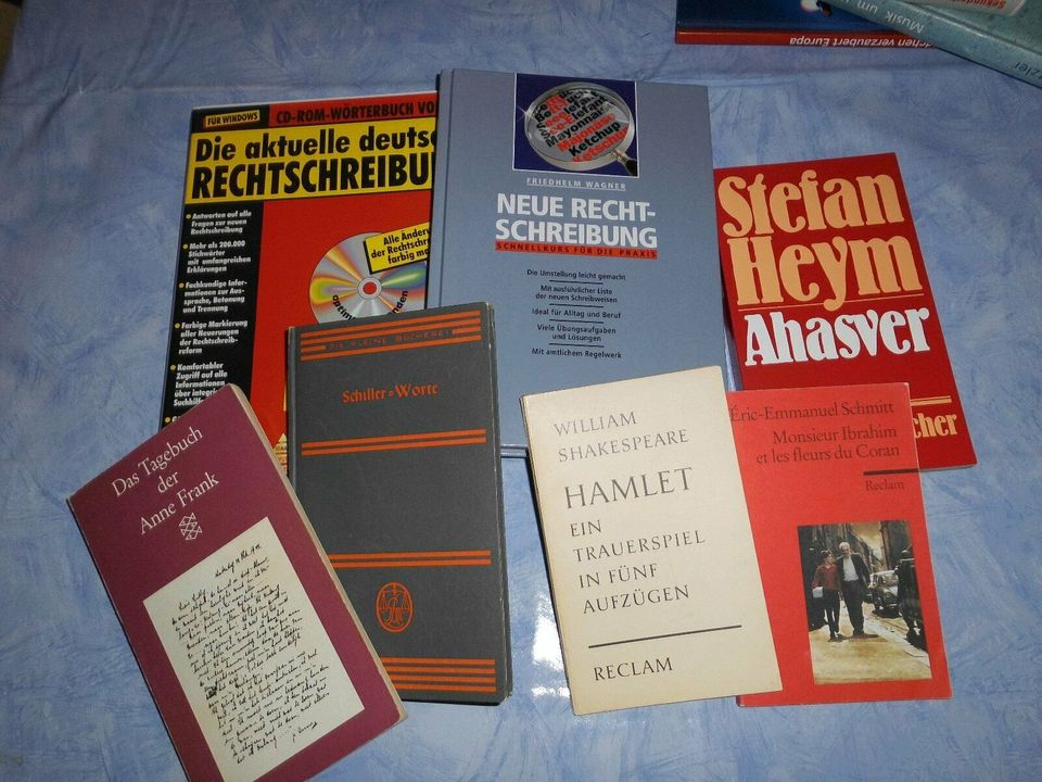 Schulbücher, Mathe,Deutsch,Englisch,Französisch,Chemie..19 Bücher in Barsinghausen