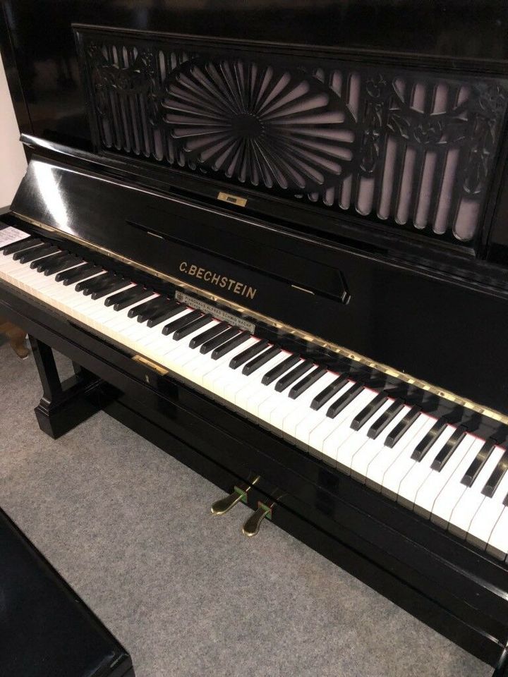 Klavier C.Bechstein 8, schwarz Schellack 132 cm H in Oberthulba