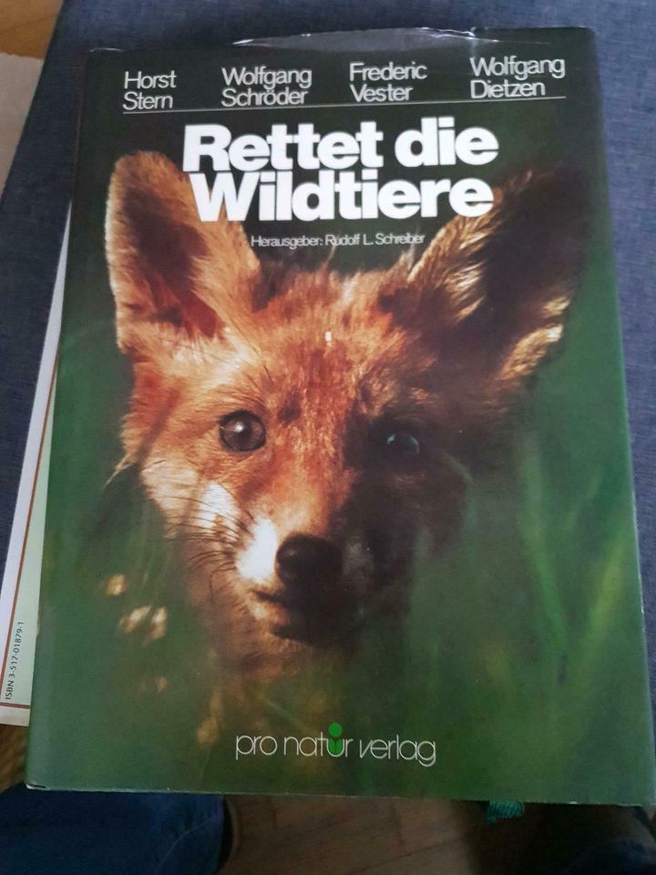 "Rettet die Wildtiere" Pro Natur Verlag in Weimar (Lahn)