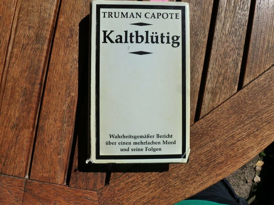 Buch (2x) : Kaltblütig  - Truman Capote...verschiedene Ausgaben in Olching