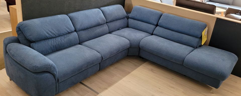 Couch von Hillboro mit Rückenverstellung, Denim/Blau in Regen