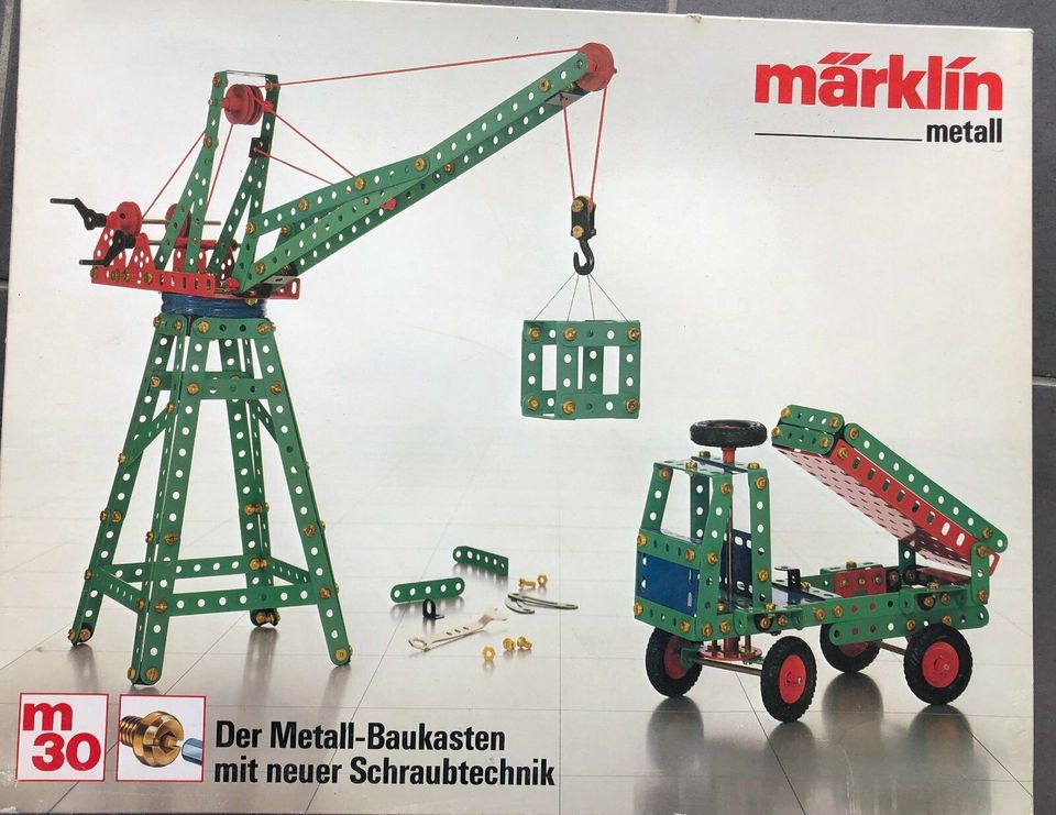 Märklin Metall Baukasten 1004 mit Originalverpackung 70 Jahren in Wuppertal