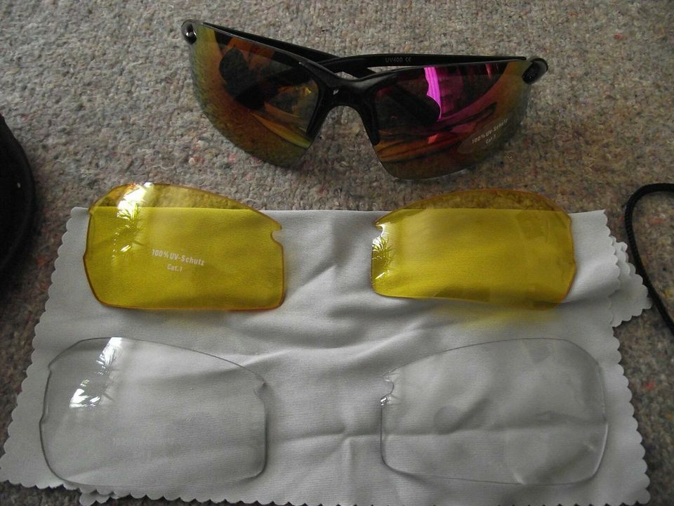 Sonnenbrille mit Tasche und Wechselgläsern Mode & Beauty Accessoires & Schmuck