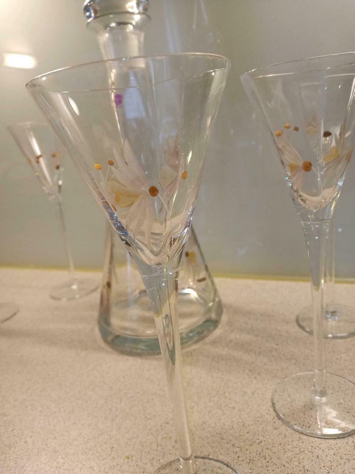 28 Jahre alte wertvolle Karaffe mit 6 Gläser der Firma Nagel  exklusiv Design  Vitrinen Gläser Gläser & Kannen Gläser-Sets Nagel Gläser-Sets Home Essen Tassen 