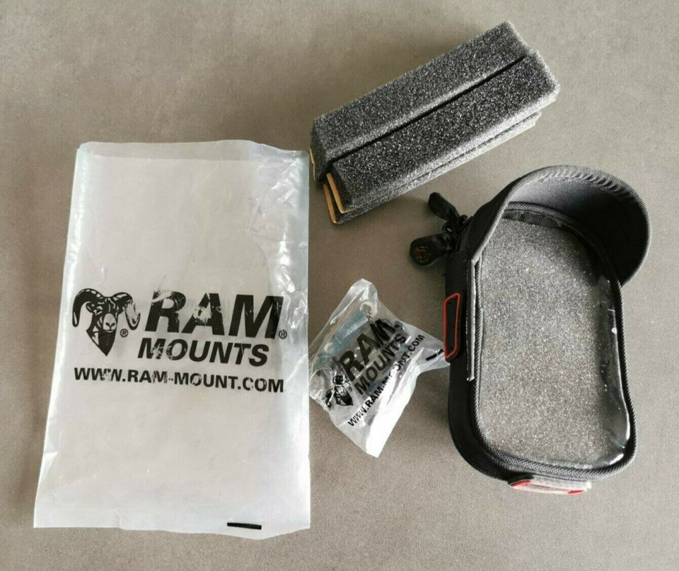 RAM-Mount Halterung Sportmotorrad & wetterfeste Tasche 