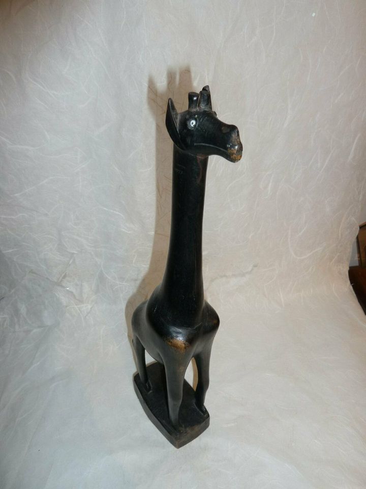 Giraffe Holz Statue Afrika Deko Kunst Schmuckständer H 35 cm in Aindling