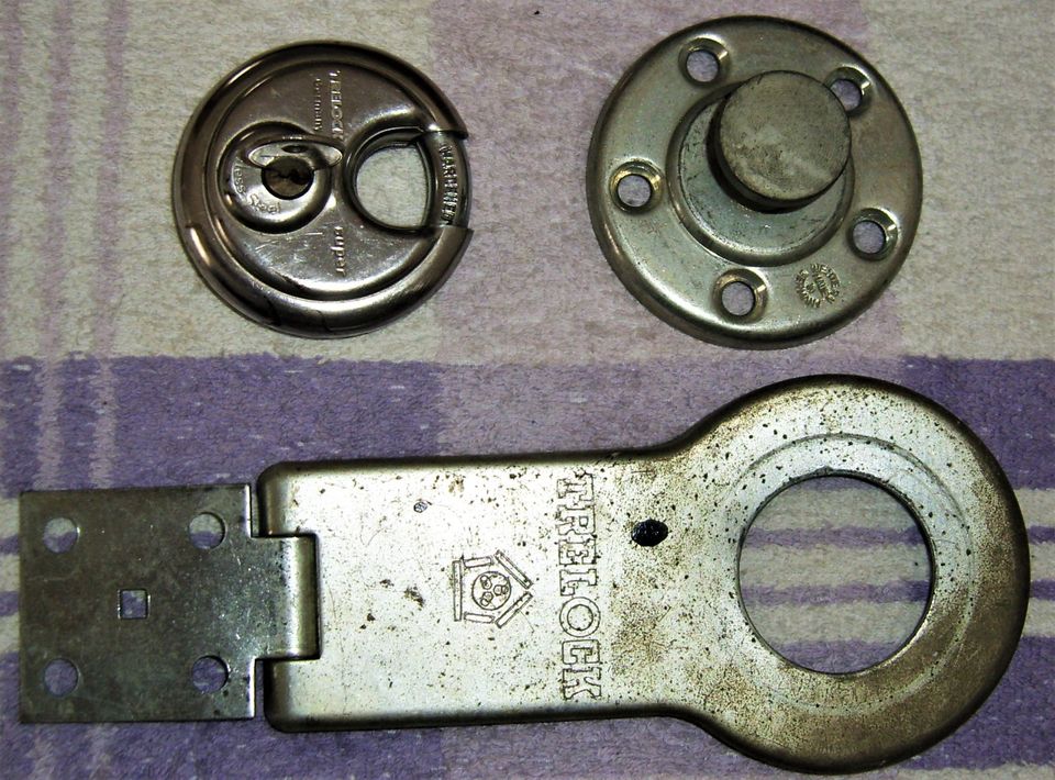 3 Metallschlüssel Silberfarbener Innenschutz Innenkammer 