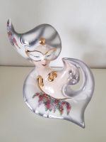 Figur Porzellan Porcelana Artistica DAVOR SPANIEN Höhe 18 cm Hessen - Riedstadt Vorschau