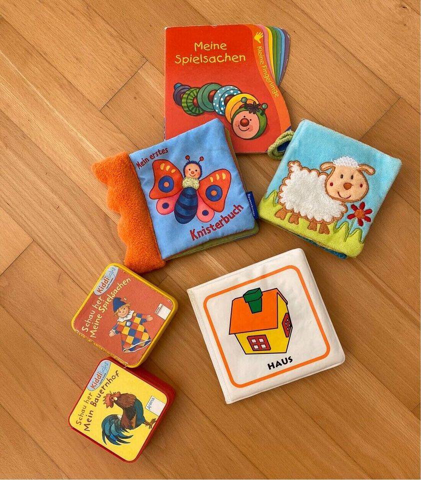 Baby bzw. Kleinkind-Spielzeug unterschiedlicher Marken in Mannheim