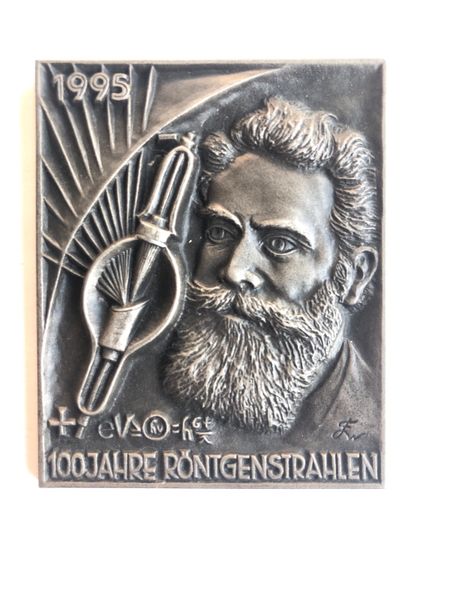 Buderus Kunstguss Jahresplakette 1995 "100 Jahre Röntgenstrahlen" 