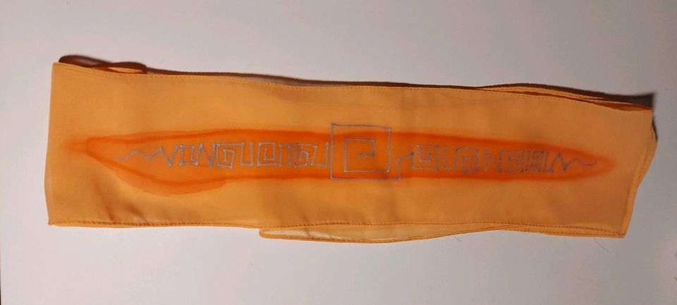 Unbenutzt: Schmales Tuch / Schal, orange, 140 x 9 cm in Bonn