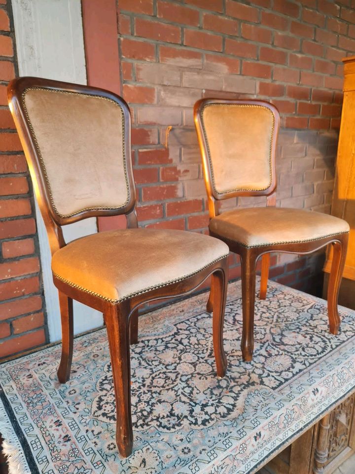 Antik Stühle Stuhl Sessel Alt Massiv Holz Retro Vintage in Groß-Gerau