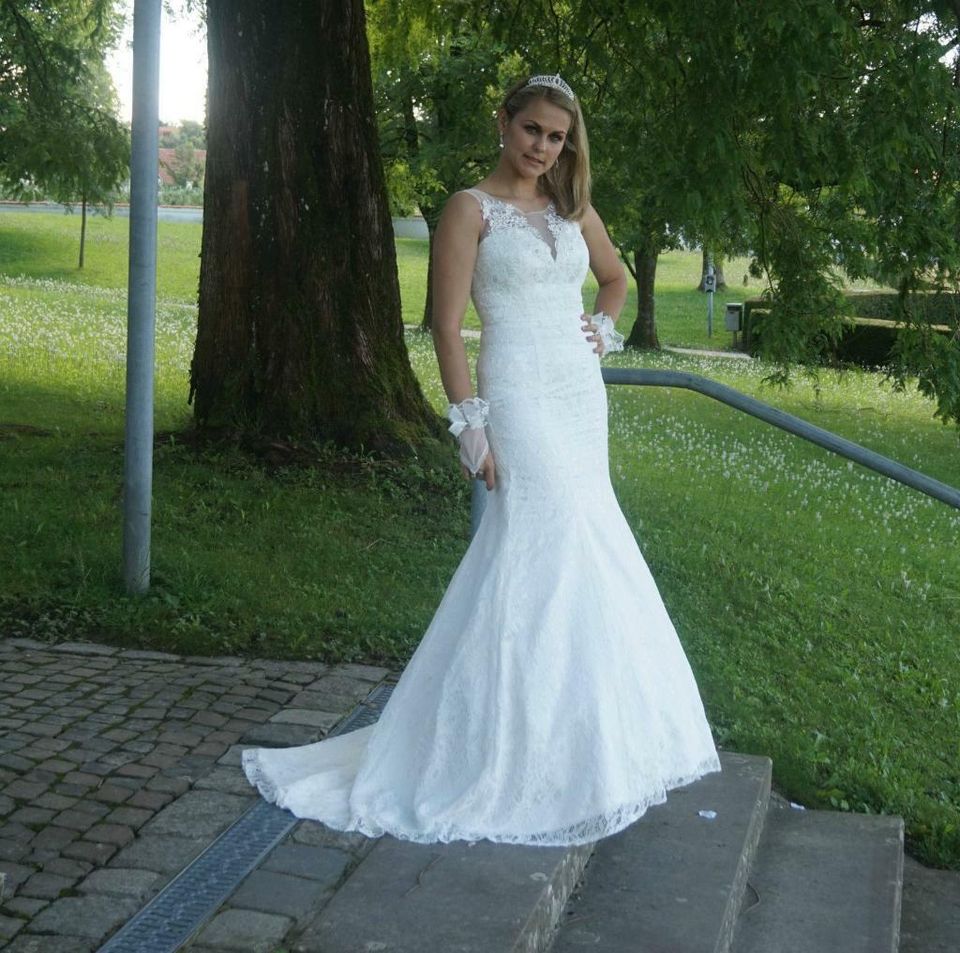 TOP Brautkleid Hochzeitskleid Braut Mermaid Kleid Schleppe Spitze S-2XL BC560 