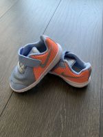 Nike | Mädchen Schuhe | Sneaker | Sportschuhe | Gr. 22 Niedersachsen - Bokensdorf Vorschau