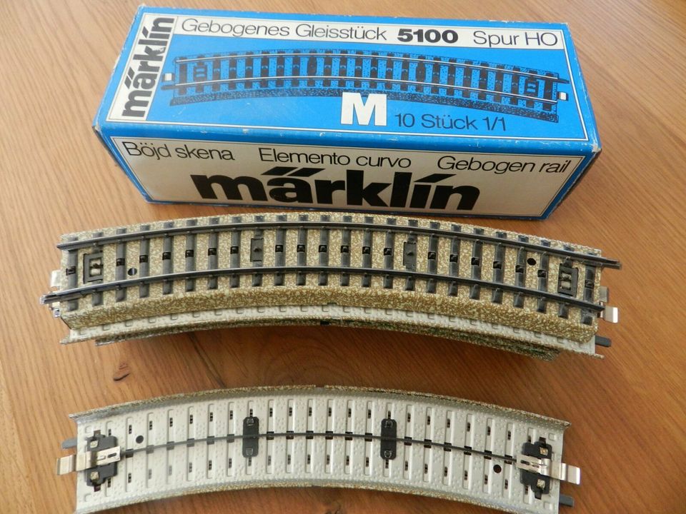 10 Stück Märklin  5100  M-Gleis gebogen 