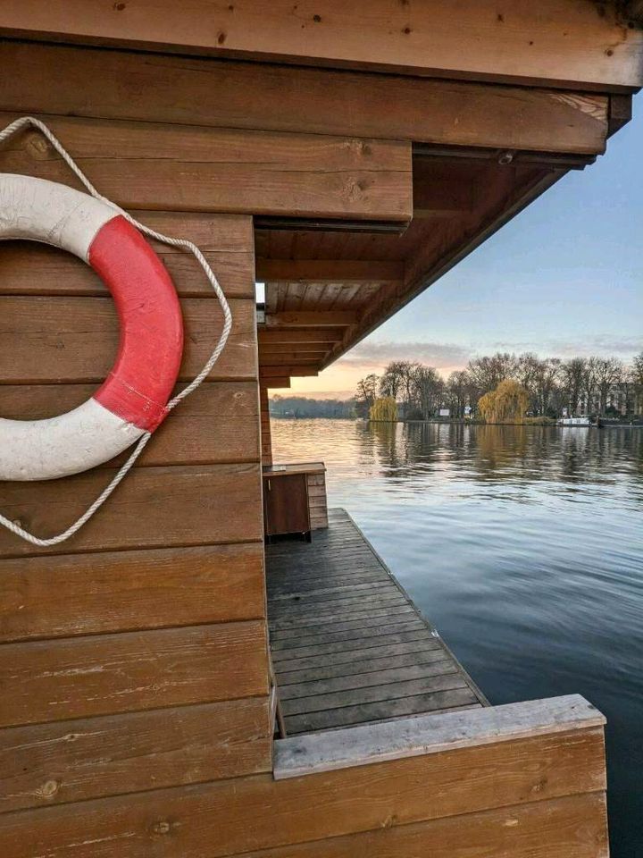 ♥ Schwimmende Sauna mieten ༄ incl Hausboot & Hot Tub in Berlin ♥ in Berlin