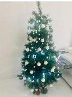 Weihnachtsbaum ohne Deko, künstlich, Kiefer-Optik ca 165 cm hoch Essen - Essen-West Vorschau