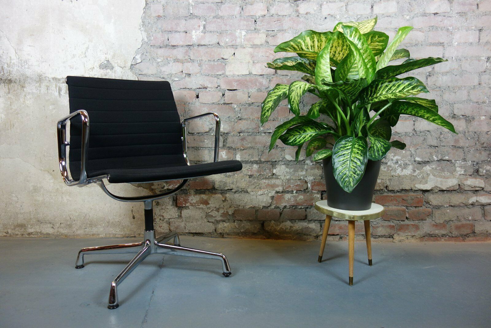 ANKAUF Eames Alu Chair EA 107 108 Vitra Herman Miller Bürostuhl gebraucht kaufen  