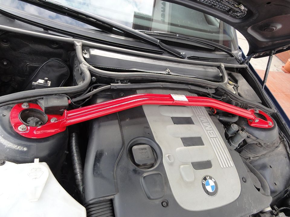 Wiechers 061011 Domstrebe Stahl vorne oben für BMW E46 6 Zylinder 